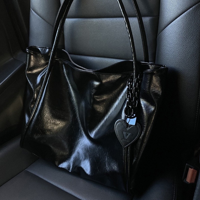 Leatherwork Wallet - Bolso Tote 2026Dark Cupid con Colgante